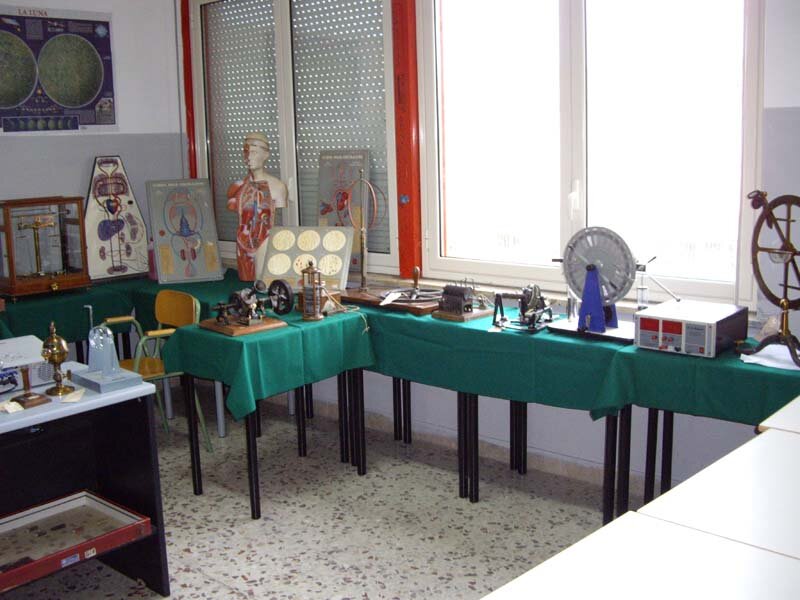 laboratorio scienze (3)